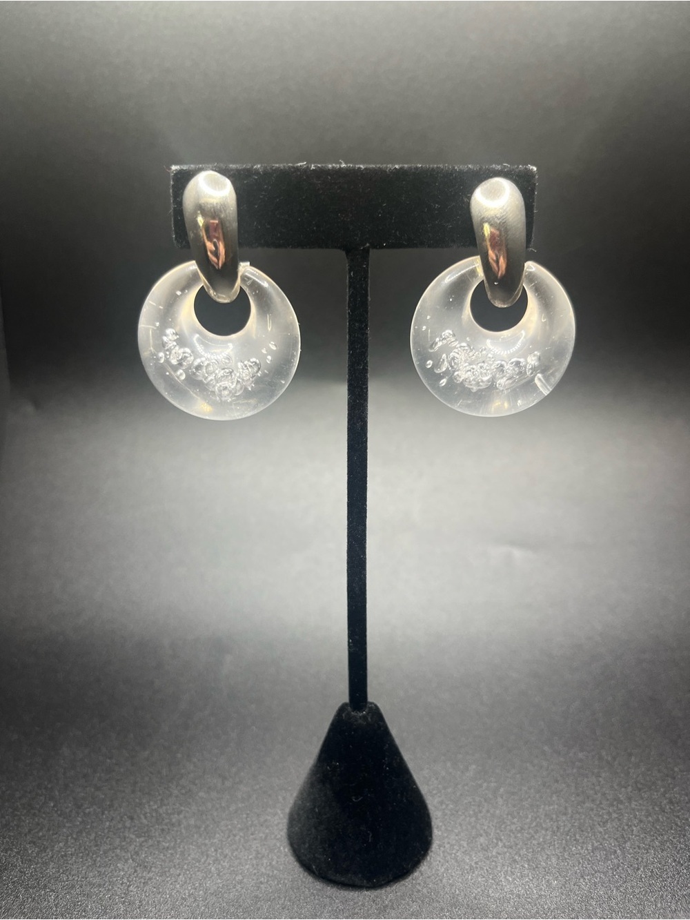 Vintage clear lucite bubble donut clip on earrings silver tone mod statement